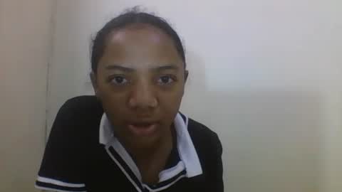 rianahcia online show from July 2026 01:32:01 PM