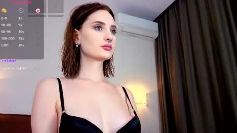 Snapshot of riawoods chatting on July 2026 06:45:01 PM Ria Woods online show from July 2026 06:45:01 PM