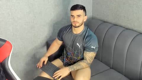 ricardogonzalez666 online show from January 2025 08:56:02 PM