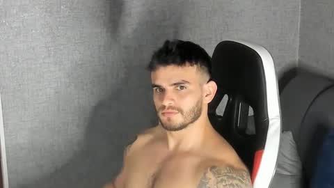 ricardogonzalez666 online show from March 2025 10:53:01 PM