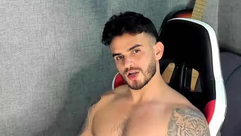 ricardogonzalez666 online show from September 2025 11:51:02 PM