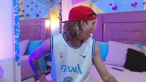 Snapshot of rich_de_la_rosa chatting on March 2025 04:12:02 AM rich and kitty online show from March 2025 04:12:02 AM