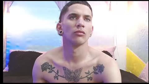 Snapshot of rich_de_la_rosa chatting on January 2026 06:27:01 AM rich and kitty online show from January 2026 06:27:01 AM