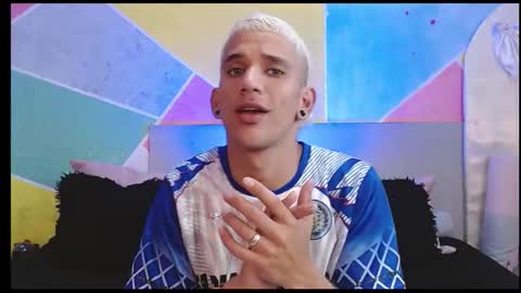 Snapshot of rich_de_la_rosa chatting on February 2026 02:45:01 AM rich and kitty online show from February 2026 02:45:01 AM