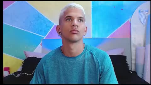 Snapshot of rich_de_la_rosa chatting on February 2026 01:25:02 AM rich and kitty online show from February 2026 01:25:02 AM