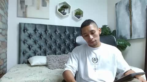 richar_voller online show from March 2025 11:21:01 AM