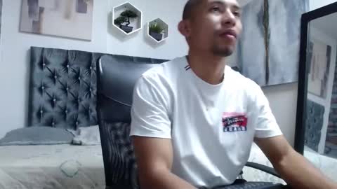 richar_voller online show from November 2025 11:23:02 AM