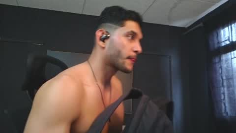 Snapshot of richard_milleer chatting on June 2026 04:50:01 PM Ricardo online show from June 2026 04:50:01 PM