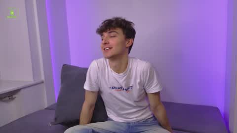 Richard online show from November 2025 03:34:01 PM