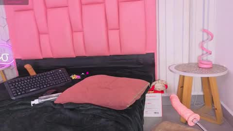 Richel online show from February 2026 08:49:01 PM