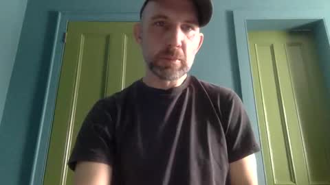 Snapshot of richheader chatting on February 2026 04:11:02 PM richheader online show from February 2026 04:11:02 PM