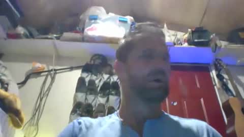 Rich online show from October 2025 07:50:02 AM