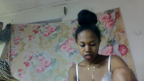 Snapshot of richimelaa chatting on May 2026 02:42:01 AM richimelaa online show from May 2026 02:42:01 AM