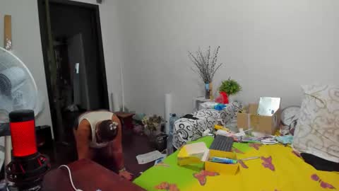 Anna - not anna - right Anna  online show from September 2025 03:34:02 PM