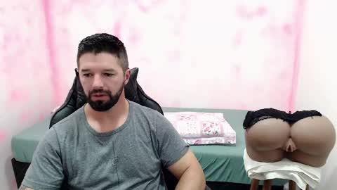 Snapshot of richrolland chatting on December 2024 06:43:01 PM Rickseduction online show from December 2024 06:43:01 PM