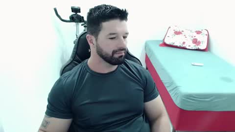 Snapshot of richrolland chatting on February 2025 06:32:02 PM Rickseduction online show from February 2025 06:32:02 PM