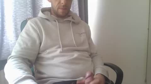 Snapshot of ricooo465 chatting on February 2026 12:13:02 PM ricooo465 online show from February 2026 12:13:02 PM