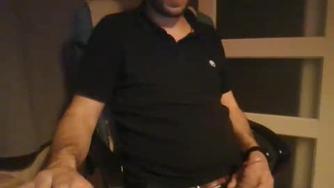 Snapshot of ricooo465 chatting on April 2026 10:22:02 PM ricooo465 online show from April 2026 10:22:02 PM