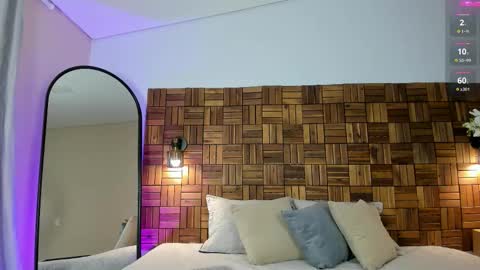 Sara online show from November 2025 10:03:01 AM