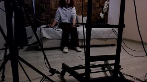 Sara online show from November 2025 10:14:01 AM