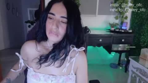 Independent model online show from July 2026 07:50:01 AM