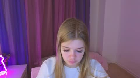 Rina online show from November 2025 10:20:02 PM