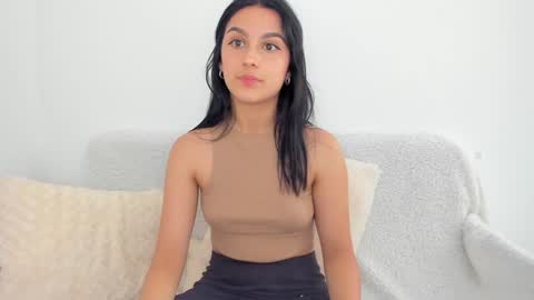 riley_tin online show from December 2024 03:47:01 PM