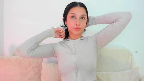 riley_tin online show from February 2025 04:53:02 PM