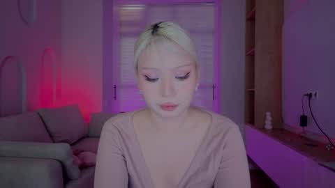 rileymee online show from September 2025 01:28:01 AM