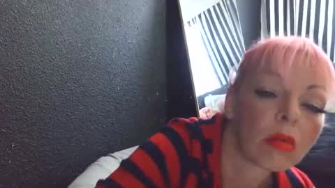 rileyraerhoads online show from September 2025 07:19:02 PM