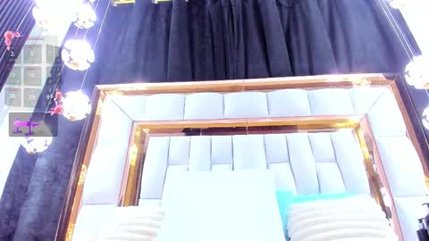 Snapshot of rileysweett chatting on February 2026 12:05:02 PM Riley online show from February 2026 12:05:02 PM