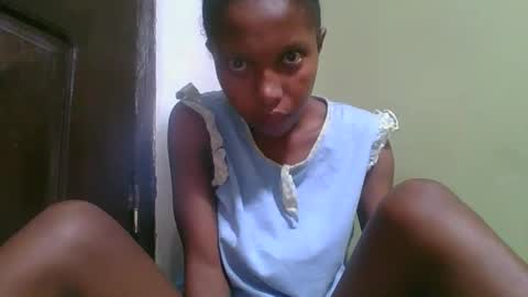 Snapshot of rinah654271 chatting on February 2026 03:22:02 AM rinah654271 online show from February 2026 03:22:02 AM