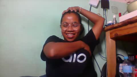 rinah856024 online show from April 2026 05:50:01 PM