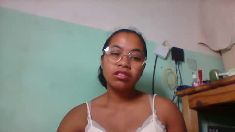 Snapshot of rinah856024 chatting on May 2026 07:24:02 AM rinah856024 online show from May 2026 07:24:02 AM