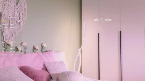 Rina online show from September 2025 09:32:02 AM