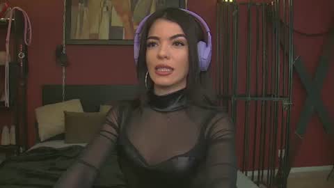 rinathequeen online show from February 2025 05:09:01 PM