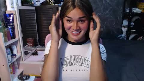 Snapshot of rinayui chatting on March 2026 04:16:02 AM Rina online show from March 2026 04:16:02 AM