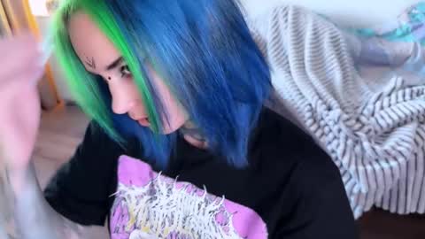   DianaBrite            fansl y online show from September 2025 01:23:02 PM