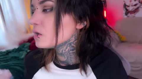   DianaBrite            fansl y online show from March 2026 01:06:01 PM