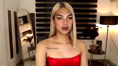 riri online show from March 2025 10:13:02 AM