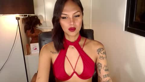 Snapshot of ririmoorets chatting on February 2026 09:40:01 AM riri online show from February 2026 09:40:01 AM