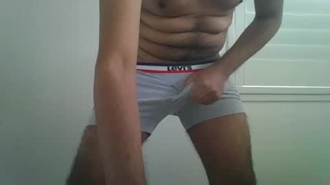 Snapshot of rishavb1991 chatting on June 2026 12:00:01 AM rishavb1991 online show from June 2026 12:00:01 AM