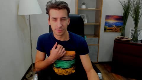 Snapshot of rishu_ chatting on January 2025 10:19:01 AM VAnitas online show from January 2025 10:19:01 AM