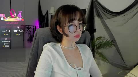 Alice online show from May 2026 08:25:01 PM