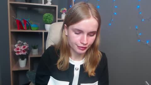 ritakiskis online show from November 2025 09:03:02 PM