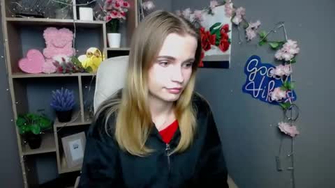 Snapshot of ritakiskis chatting on May 2026 06:27:01 PM ritakiskis online show from May 2026 06:27:01 PM