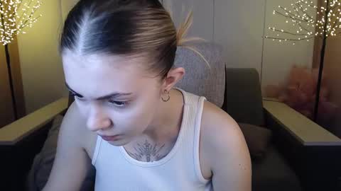 Snapshot of ritaneer chatting on February 2025 09:07:01 AM ritaneer online show from February 2025 09:07:01 AM