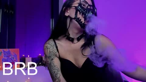 Miss Rita online show from November 2025 12:06:01 PM