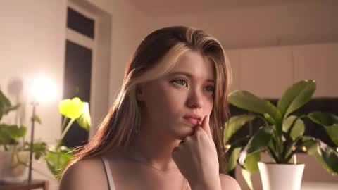 Akemi online show from March 2026 04:36:01 PM