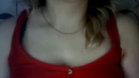 Snapshot of riveramaureen chatting on January 2025 11:45:01 AM RiveraMaureen online show from January 2025 11:45:01 AM